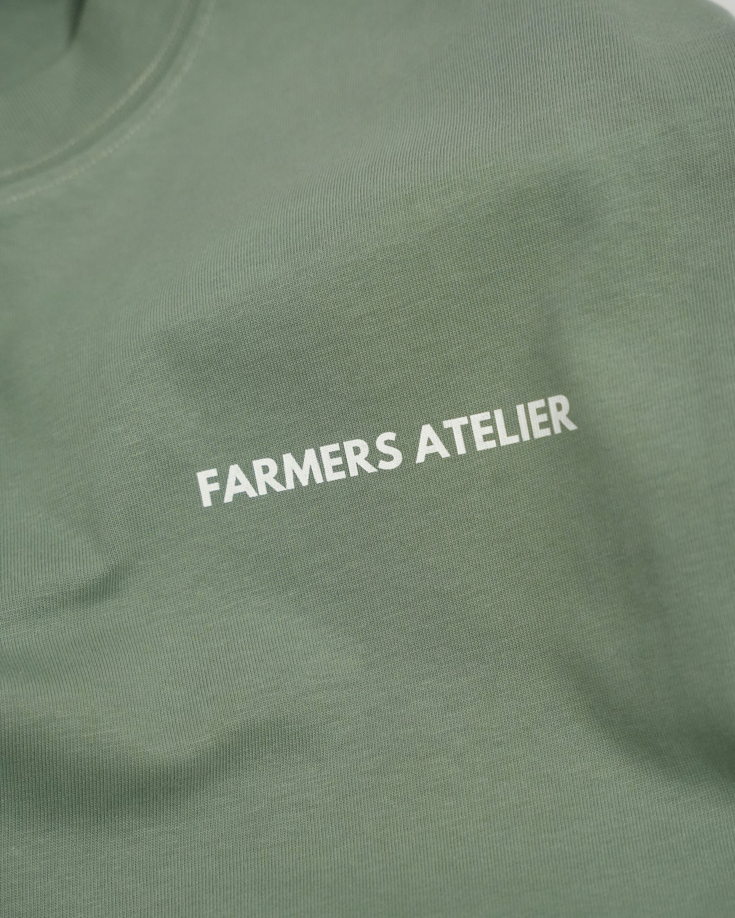 Signature tee | Sage Green