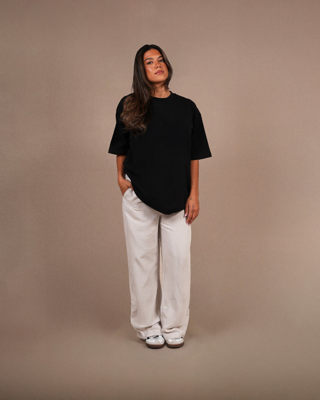 The blank tee | Jet Black
